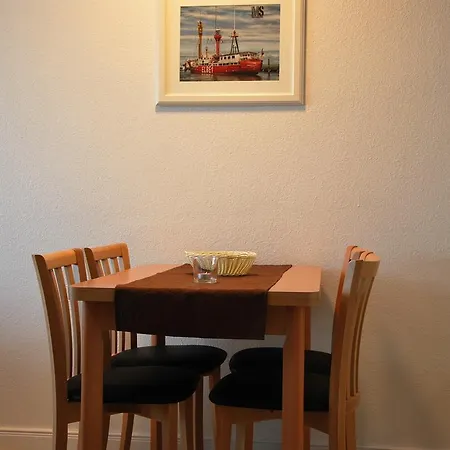 Nige Wark & Peters Appartement *